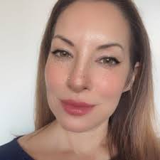 Top-tier personalized healthcare is invite-only and can cost $100k+/year.