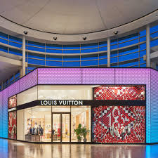 The ambiance is nice and relaxing. Toronto Yorkdale Store Opening Louis Vuitton