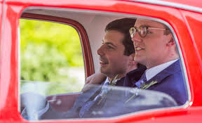 Former presidential candidate pete buttigieg is married to chasten buttigieg. Mayor Pete Buttigieg Marries Partner Chasten Glezman In Downtown South Bend Local Southbendtribune Com