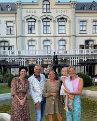 1 636 Vind Ik Leuks 27 Opmerkingen Claire Meiland Clairetjemeiland Op Instagram Achterhoek Hengelo Chateaumeiland Wijnenwijn Instagram Claire S
