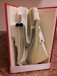 165 Basta Bilderna Om Vika Bok Fold A Book Pa Pinterest Book Folding Book Folding Patterns Old Book Crafts