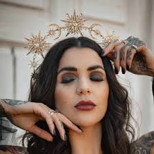 Emerald Flower Crown Gold Halo Moon Crown Bridal Headpiece Goddess Crown  Celestial Jewellery Burning Man Accessories Tiara Diadem Crown Boho