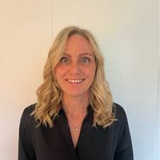 Idag är vi på Coachgruppens jobbmässa i Tierp. Kul att träffa så många  drivna människor som vill jobba! Caroline Sjölander Natalie Rylander  Randstad Tack AB Coachgruppen