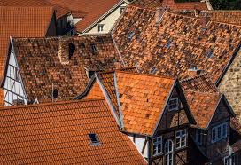 Wer seine immobilie für den verkauf online inseriert, kann sich derzeit in den ballungszentren vor interessenten kaum retten. Verkaufen Immobilienportal Der Baunach Allianz