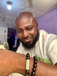 HAPPY NEW YEAR SEWMATES. How was your season? Our new year video too long  because issues too much. should i post the whole 11 minutes at once or i  should split it