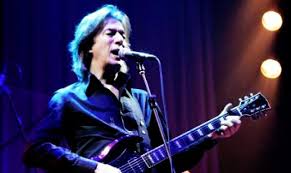 Pike fishing with spoons and spinnerbaits! O Kwstas Toyrnas Epistrefei Me Periorismenes Emfaniseis Sto Sfigga Music Theatre