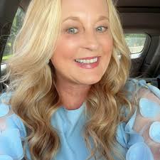 Today I woke up feeling so blessed and grateful 🥰 I want to thank God for  his immense love and blessings upon me and my brand, and to everyone who  has patronised