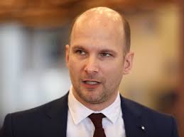 OĽaNO navrhne za podpredsedu NR SR Gábora Grendela: Klub povedie Michal  Šipoš