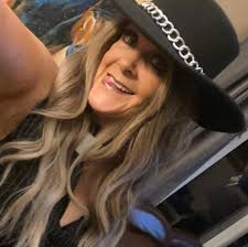 Let me see pictures of how you crochet seven colors with a blanket ?