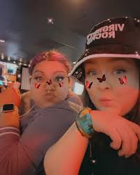 Ashley Ochs (@ashley.e.ochsss) • Instagram photos and videos