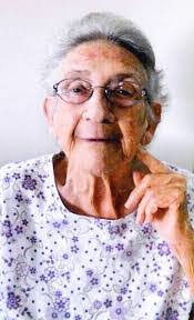 Lula Staley's Instagram, Twitter & Facebook