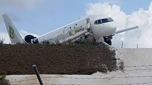 The airbus a320 crashed into the model colony neighborhood, next to the airport. Guyana Plane Crash Six Injured On Fly Jamaica Flight Bbc News