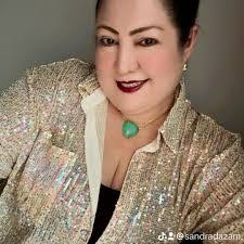 Sandra Daza's Instagram, Twitter & Facebook