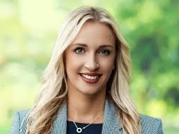 Windsor High Celebrates 2013 Graduates