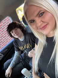 What are good locations for senior pictures in Salem?