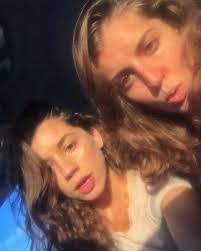 Katie Maners's Instagram, Twitter & Facebook