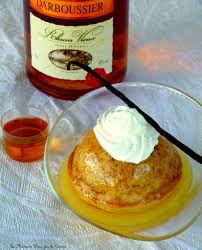 Baba Au Rhum Epice Et Chantilly Vanille La Medecine Passe Par La Cuisine Baba Au Rhum Rhum Epice Alimentation