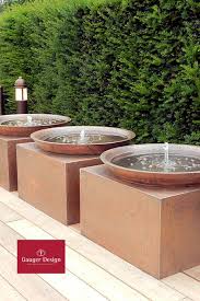 Https Www Designer Brunnen De Wasserschalen 202014 Benjamin Htm Sprudelstein Wasser Im Garten Zimmerbrunnen