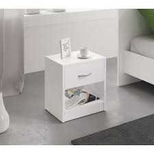 Pensez à associer cette petite table à un lit design ou un canapé de notre gamme. Table De Nuit Chevet Rocha Blanche Vente De Chevet Conforama