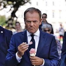 Some of my favorite ice cream flavors are ones that surprise my mouth and include exotic ingredients! Donald Tusk Enjoys Some Ice Cream In Salzburg Imgur