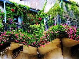5 Best Balcony Planters Design Options Small Balcony Garden Balcony Garden Urban Gardening Balcony