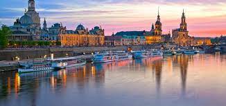 Dresden ist die landeshauptstadt von sachsen, deutschland. The Dresden Phenomenon