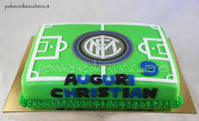 Torta Campo Da Calcio In Pasta Di Zucchero Per Un Piccolo Tifoso Interista Torte Di Compleanno Calcio Torte A Tema Calcio Torte