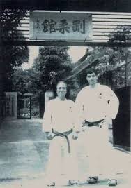 Résultat de recherche d'images pour "gogen women"