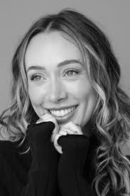 Pretty in Red (Short 2024)