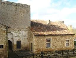 Balade Chateau Chire En Montreuil 86 Isabelle Montreuil Chateau Monuments Historiques