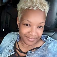 Ella Buford's Instagram, Twitter & Facebook