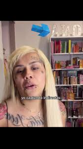 Monaygeros Mona: Anécdotas y letras traseras