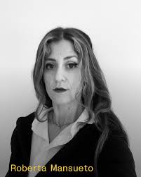 Ecco 7 dei 20 curatori regionali che seguiranno i progetti di quest'anno  nei borghi di #unaboccatadarte Alessia Delli Rocciosi  (@alessia.dellirocioli) Giulia Pollicita (@giulia_pollicita) Nicola  Guastamacchia e Flavia Tritto