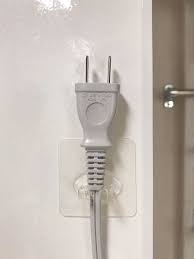 ドライヤーを壁掛けできる便利な収納アイテム 暮らしニスタ インテリア 収納 ドライヤー収納 収納