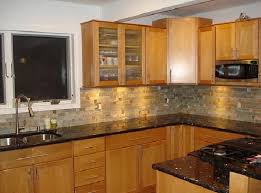 Granite Countertop Colors Oak Cabinets Granite Countertop Colors Granite Countertops And Cabinets Jpg 543 Honey Oak Cabinets Oak Kitchen Cabinets Oak Kitchen
