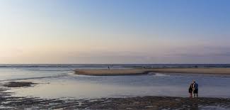 Pawleys island is a town in georgetown county, south carolina, united states, and the atlantic coast barrier island on which the town is loc. Tidelife Vacation Rentals Pawleys Island South Carolina Beach Rentals