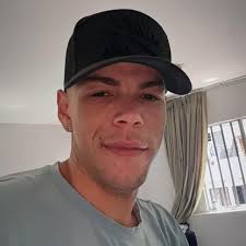 Isabella Obregon added a new photo.