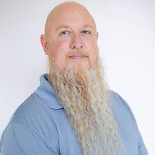 Meet Our Leadership Team: Inspiring Visionaries & Trusted Guides