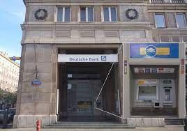 This deposit guarantee scheme applies to current accounts, savings accounts, time deposit accounts made by natural persons (hungarian and foreign), legal entities and covers up to up to 100,000 eur per bank per depositor. Bargeld In Polen Abheben Kostenlos Oder Abzocke