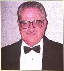 Shawn Atchley's Instagram, Twitter & Facebook