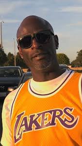 OFFICIAL TERRY BONE VIDEO OUT NOW!!, FEAT. @chuckstaaa_ AND @mrduanefinley  , IF U SEEN THE WOOD THEN YOU KNOW, WE SHOT THIS VIDEO AT 2 LANDMARKS ,  @randysdonuts AND @thekiaforum , #corrdaii ...