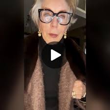 Vintage Italian Coat: Timeless Style and Warmth