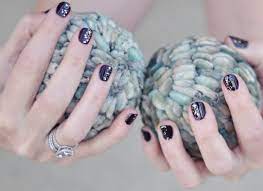 Vernis semi permanent couleur rouge aux paillettes argenté bleuté un excellent pouvoir couvrant, une adhérence maximale. 1001 Exemples En Images Du Modele Vernis Semi Permanent