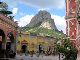 Pueblo Magico De La Pena De Bernal Queretaro Mexico Pueblos Magicos De Mexico Destinos Nacionales Pena De Bernal