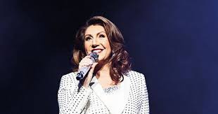 Mary jane alastair mcdonald leo maguire. World Of Cruising Jane Mcdonald Reveals Her One Piece Of Priceless