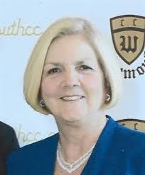 Linda Beshara's Instagram, Twitter & Facebook