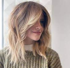 Visualizza altre idee su capelli, capelli lunghi,. Tagli Capelli Medi 2020 Lisci Scalati E Mossi Di Tendenza Medium Hair Styles Hairstyles For Layered Hair Hair Styles