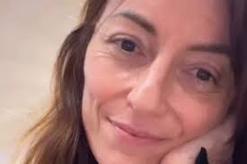 Jeremy Clarkson mocks 'disastrous turnout' at James Blunt gig over empty  venue