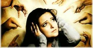 De(s)generando el género: El sentimiento de culpa: Un instrumento político