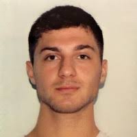 50+ profili “Adrian”